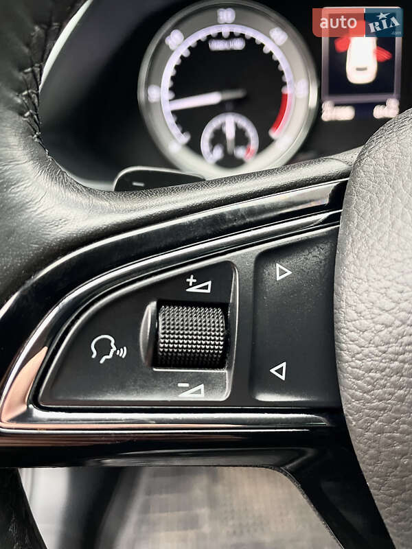 Універсал Skoda Superb 2017 в Луцьку фото 30 Універсал Skoda Superb 2017 в Луцьку