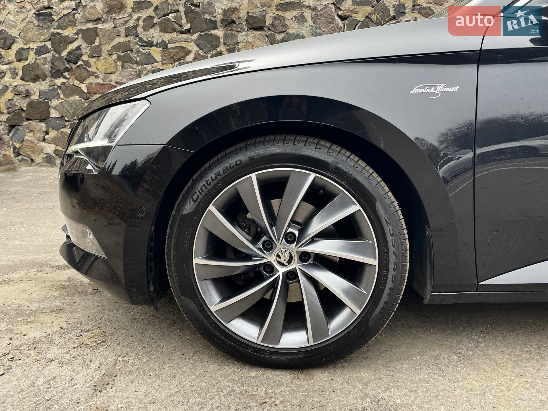 2017 Skoda Superb - мініатюра 14
