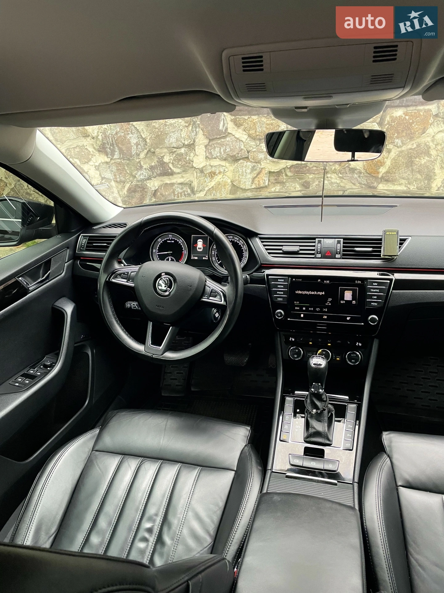 2017 Skoda Superb - мініатюра 38