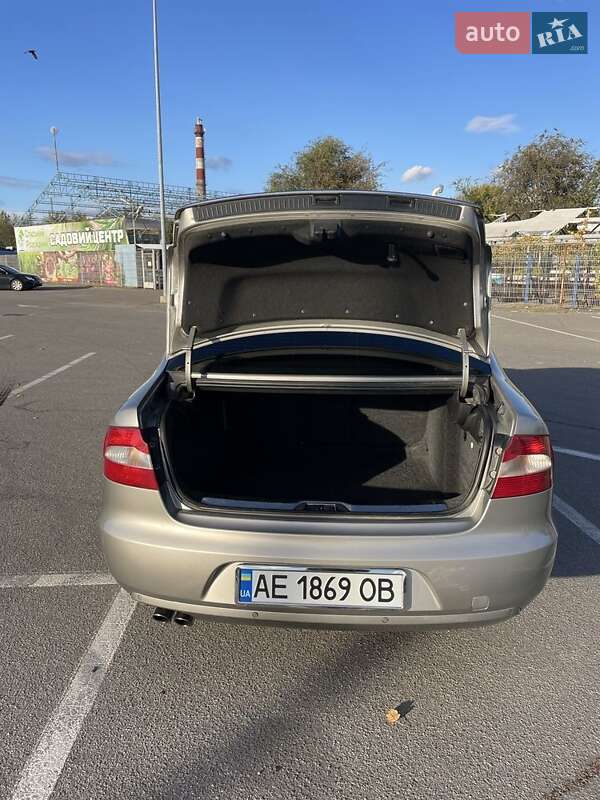 Універсал Skoda Superb 2012 в Дніпрі фото 9 Універсал Skoda Superb 2012 в Дніпрі