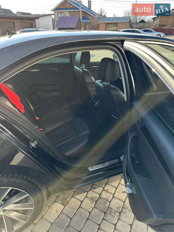 Ліфтбек Skoda Superb 2016 в Надвірній фото 15 Ліфтбек Skoda Superb 2016 в Надвірній