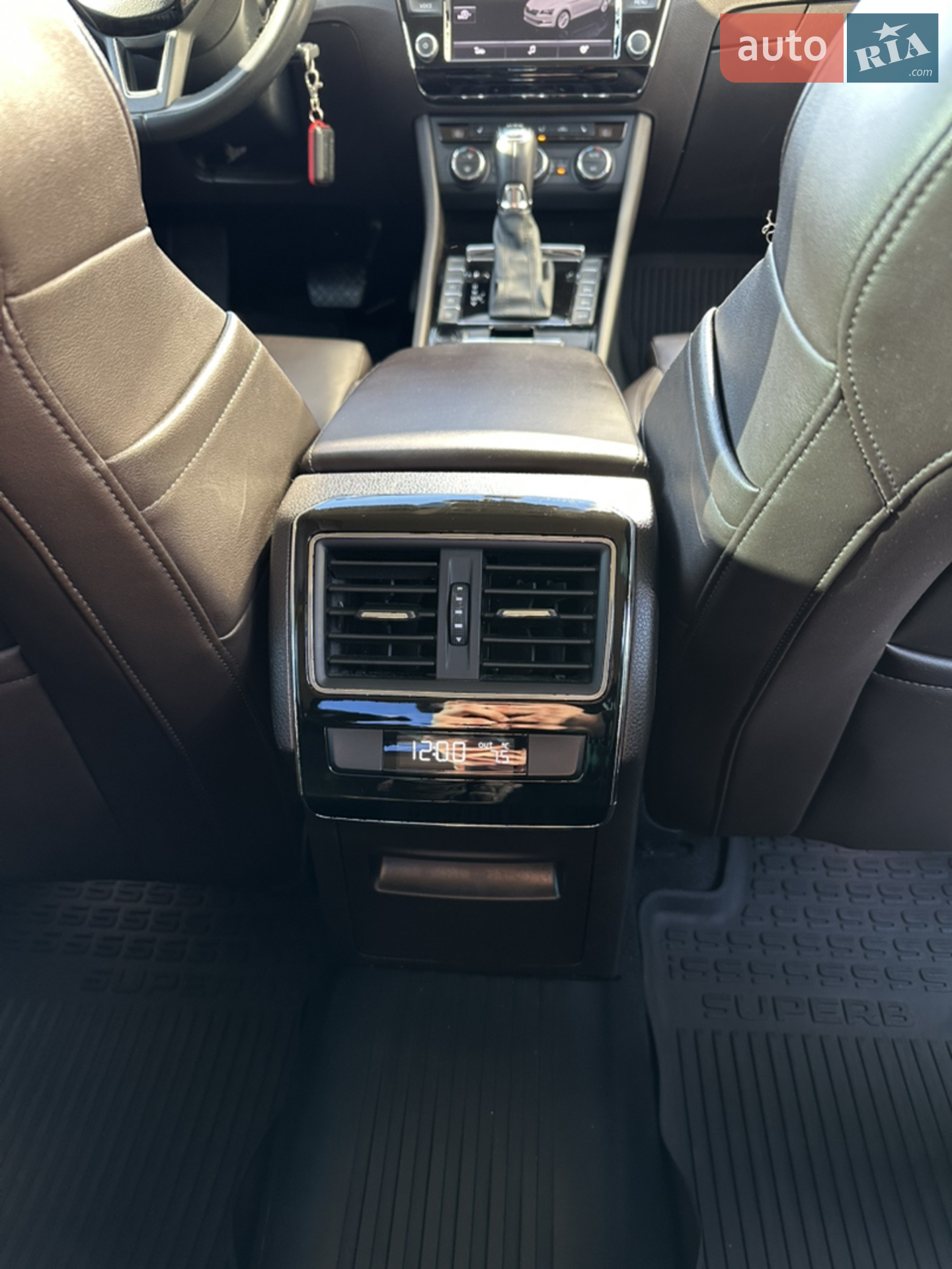 2016 Skoda Superb - мініатюра 20