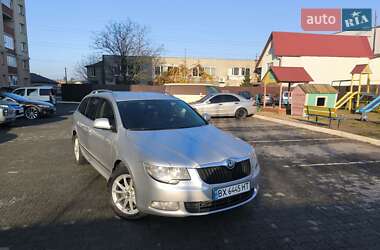 Універсал Skoda Superb 2010 в Хмельницькому