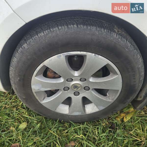 Ліфтбек Skoda Superb 2009 в Косові