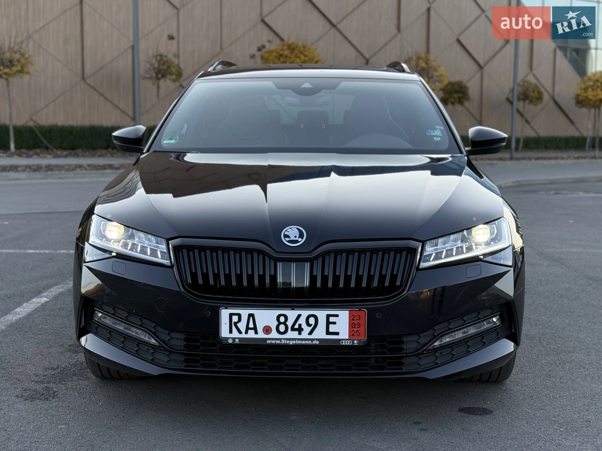 2020 Skoda Superb - мініатюра 4
