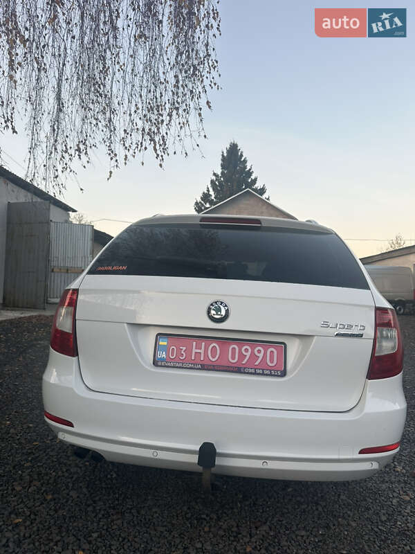 Універсал Skoda Superb 2012 в Ковелі