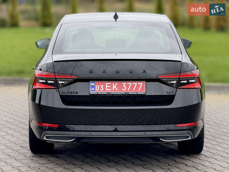 Лифтбек Skoda Superb 2021 в Луцке