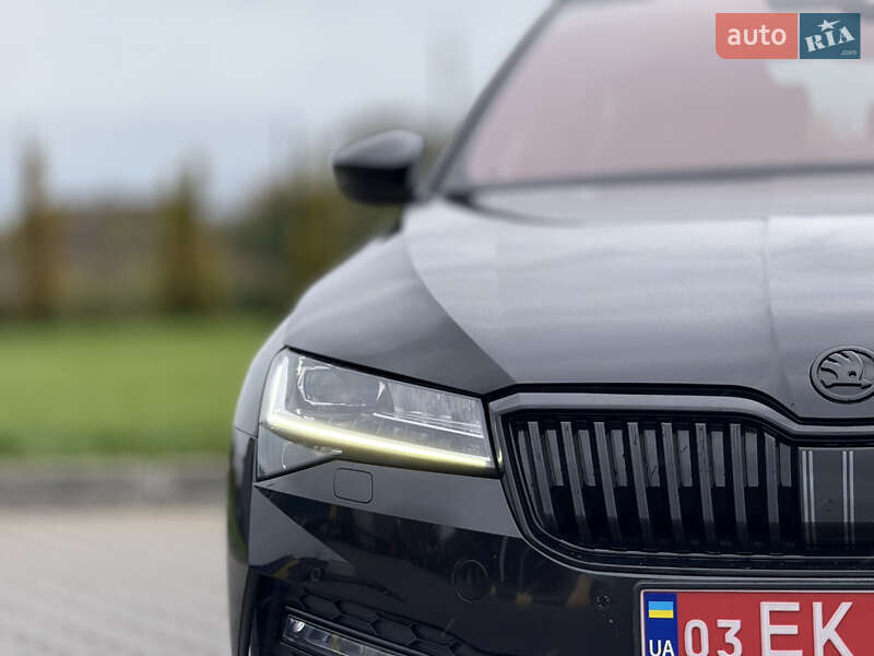 Лифтбек Skoda Superb 2021 в Луцке