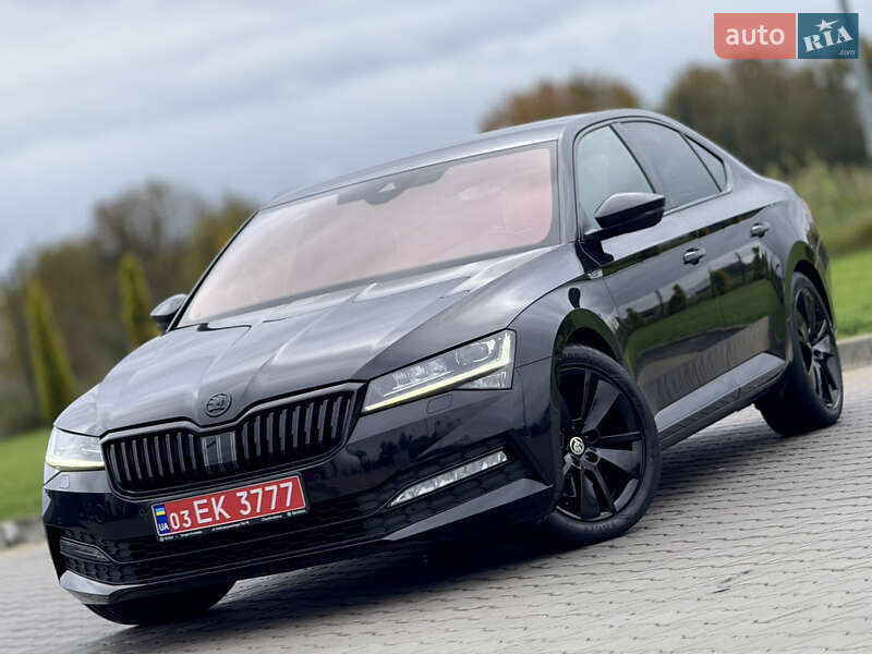 Лифтбек Skoda Superb 2021 в Луцке