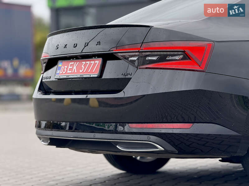 Лифтбек Skoda Superb 2021 в Луцке