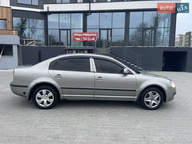 Ліфтбек Skoda Superb 2007 в Рівному
