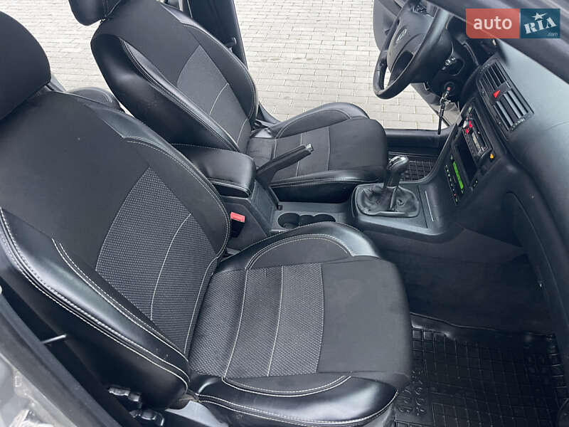 Ліфтбек Skoda Superb 2007 в Рівному