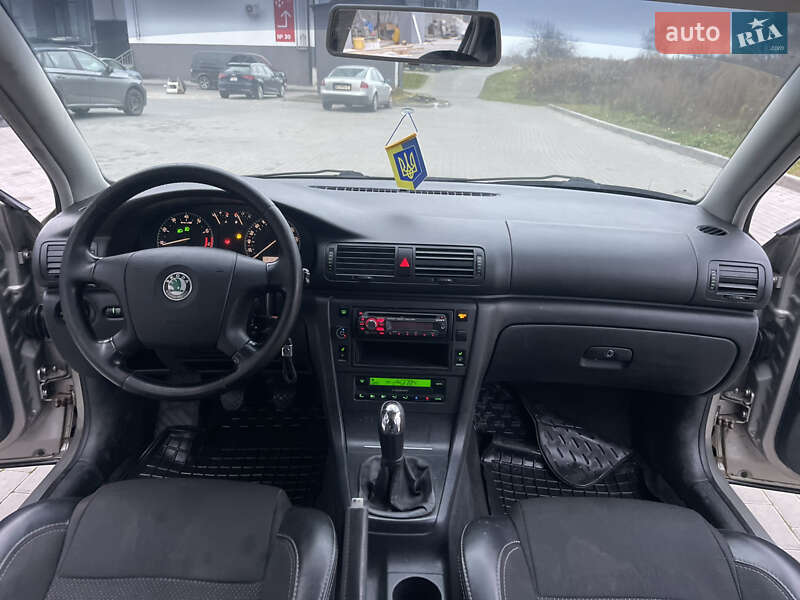 Ліфтбек Skoda Superb 2007 в Рівному