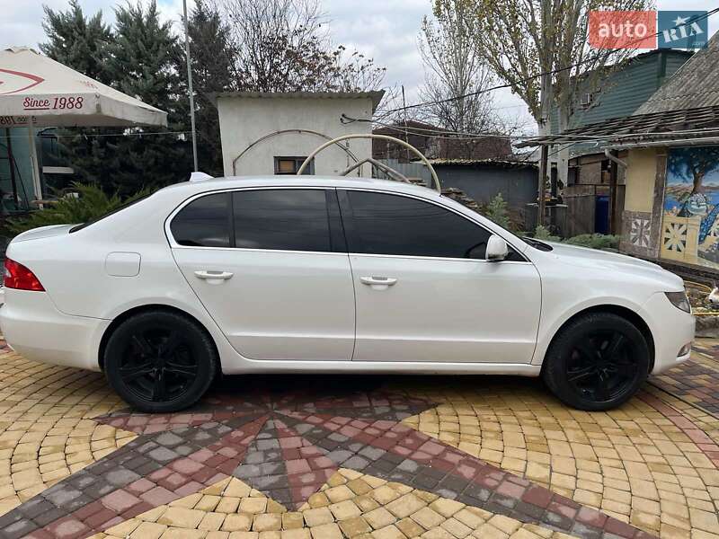 Ліфтбек Skoda Superb 2008 в Миколаєві