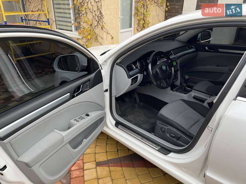 Ліфтбек Skoda Superb 2008 в Миколаєві