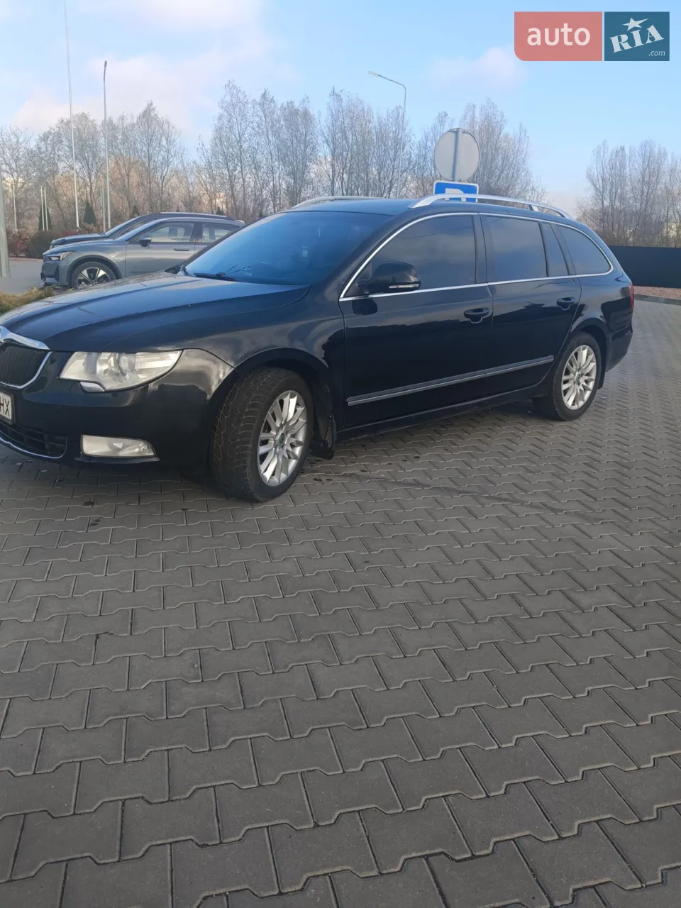 2010 Skoda Superb - мініатюра 22