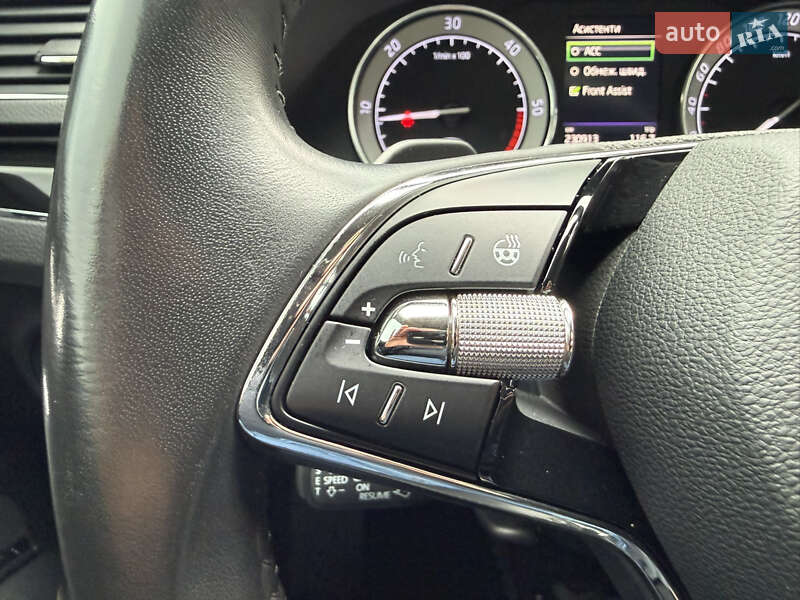 Універсал Skoda Superb 2021 в Сваляві