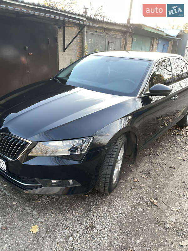 Ліфтбек Skoda Superb 2017 в Кропивницькому фото 2 Ліфтбек Skoda Superb 2017 в Кропивницькому