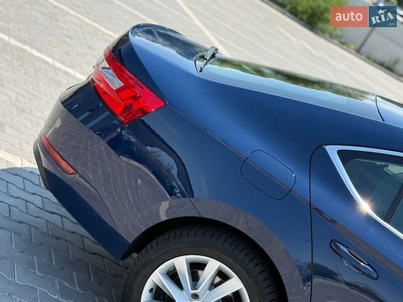 Лифтбек Skoda Superb 2015 в Кривом Роге фото 18 Лифтбек Skoda Superb 2015 в Кривом Роге
