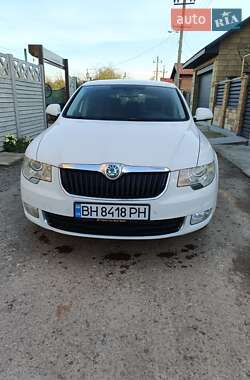 Лифтбек Skoda Superb 2010 в Одессе