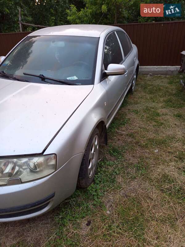 Лифтбек Skoda Superb 2003 в Герце