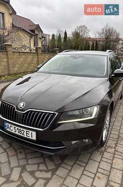 Универсал Skoda Superb 2015 в Луцке
