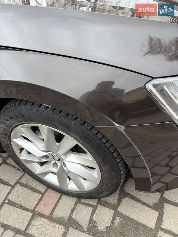 Универсал Skoda Superb 2015 в Луцке