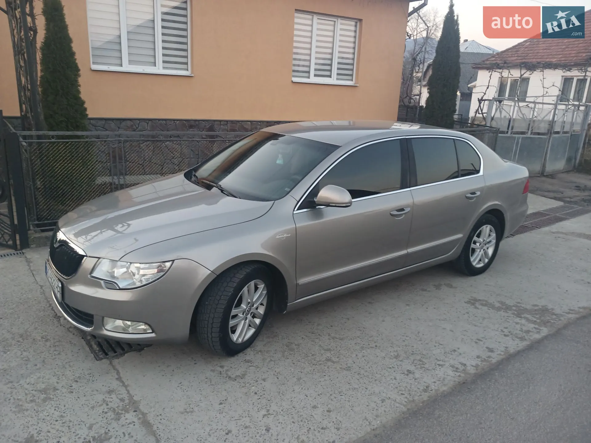2012 Skoda Superb - фото 1