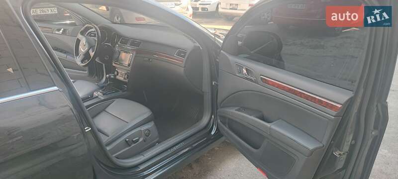 Ліфтбек Skoda Superb 2012 в Дніпрі