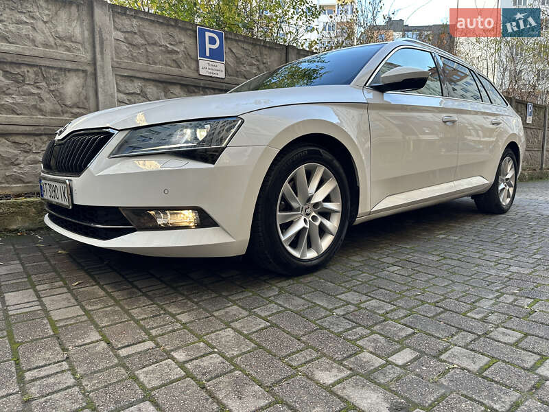 Універсал Skoda Superb 2016 в Івано-Франківську