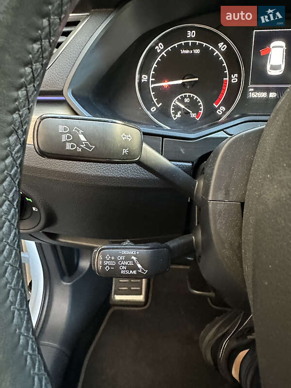 Універсал Skoda Superb 2016 в Івано-Франківську