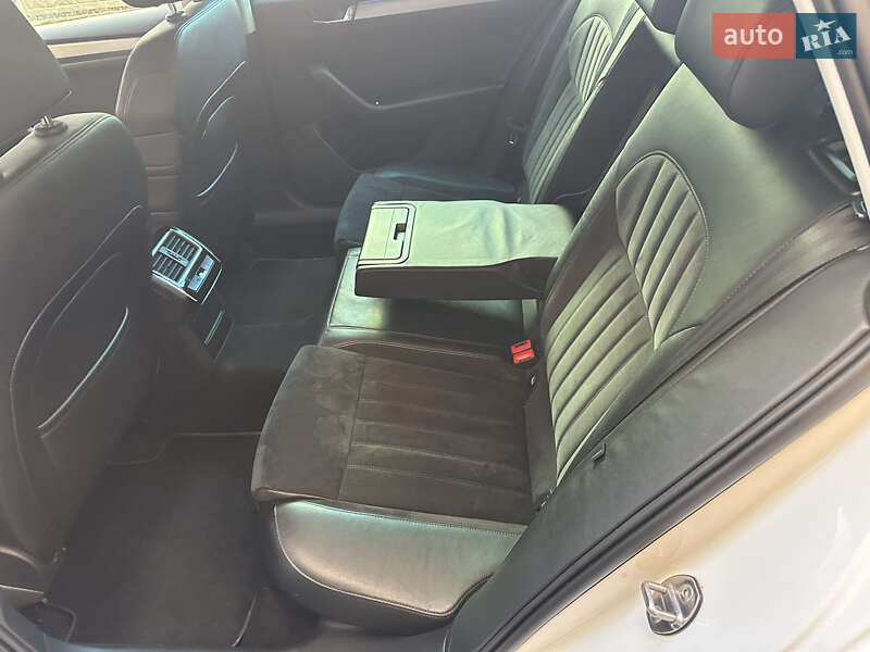 Універсал Skoda Superb 2016 в Івано-Франківську