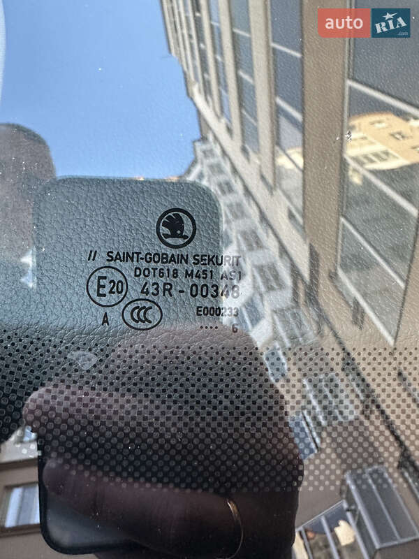 Універсал Skoda Superb 2016 в Івано-Франківську