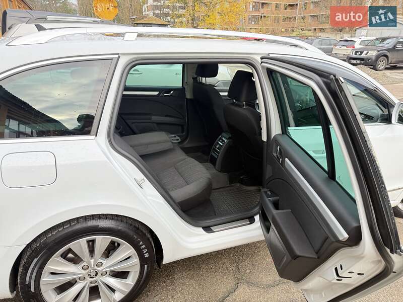 Універсал Skoda Superb 2014 в Києві