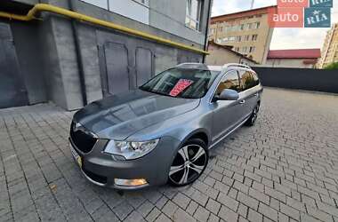 Универсал Skoda Superb 2010 в Ивано-Франковске
