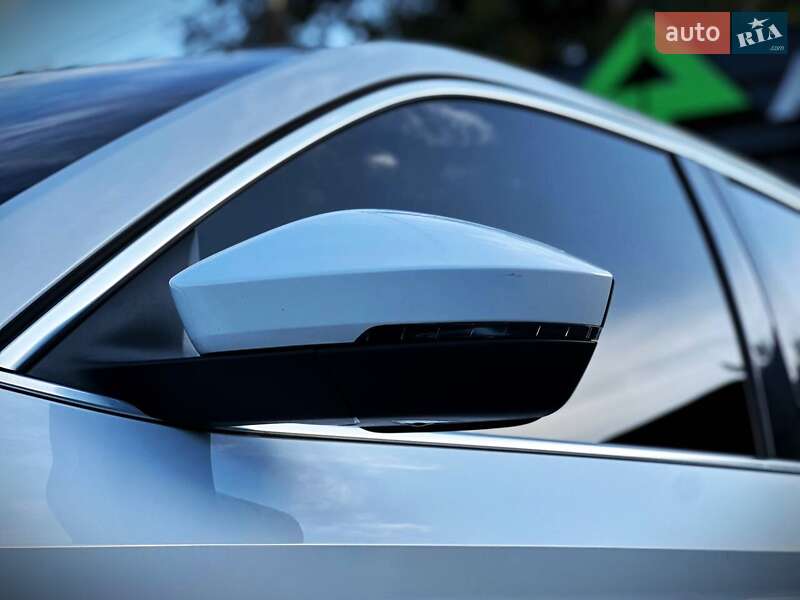 Ліфтбек Skoda Superb 2019 в Києві