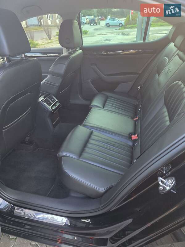 Лифтбек Skoda Superb 2016 в Мукачево