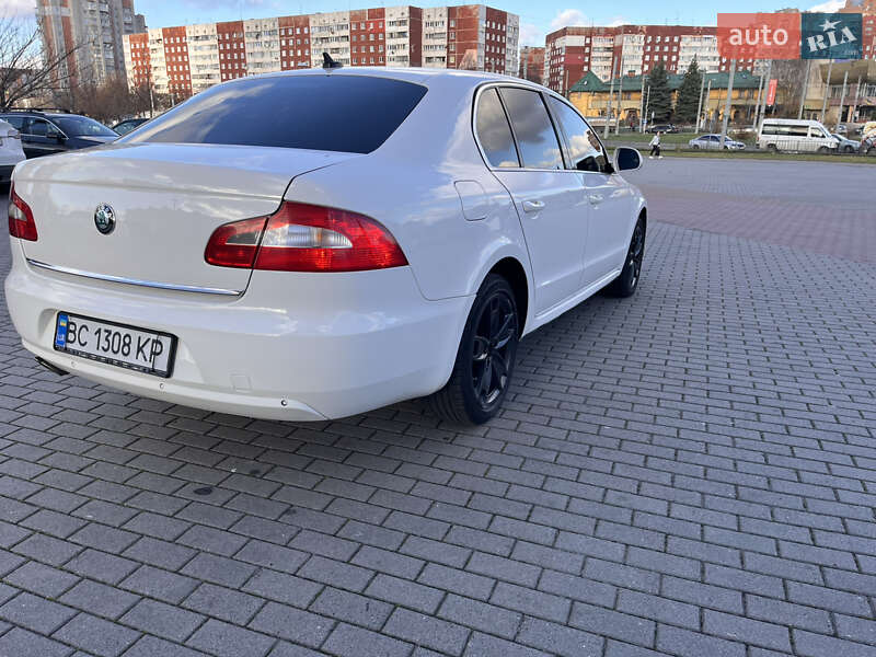 Ліфтбек Skoda Superb 2013 в Львові фото 5 Ліфтбек Skoda Superb 2013 в Львові