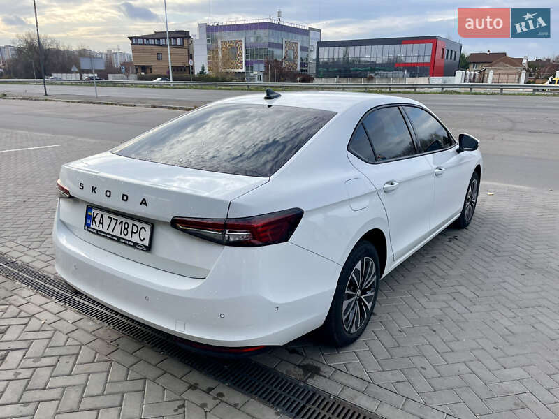 Ліфтбек Skoda Superb 2024 в Дніпрі фото 20 Ліфтбек Skoda Superb 2024 в Дніпрі