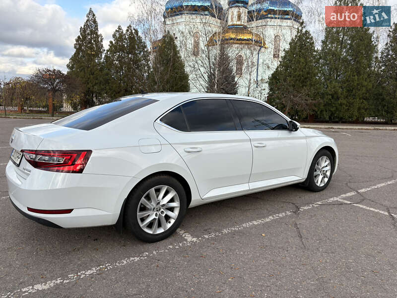 Ліфтбек Skoda Superb 2016 в Кривому Розі фото 8 Ліфтбек Skoda Superb 2016 в Кривому Розі