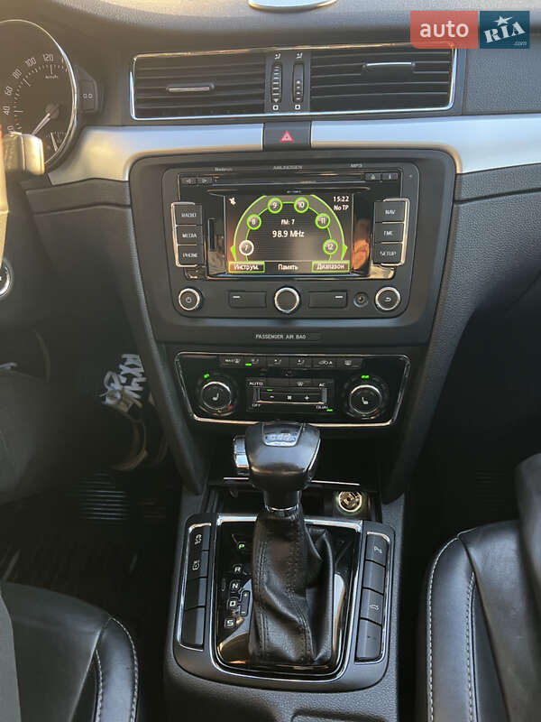 Универсал Skoda Superb 2011 в Тернополе