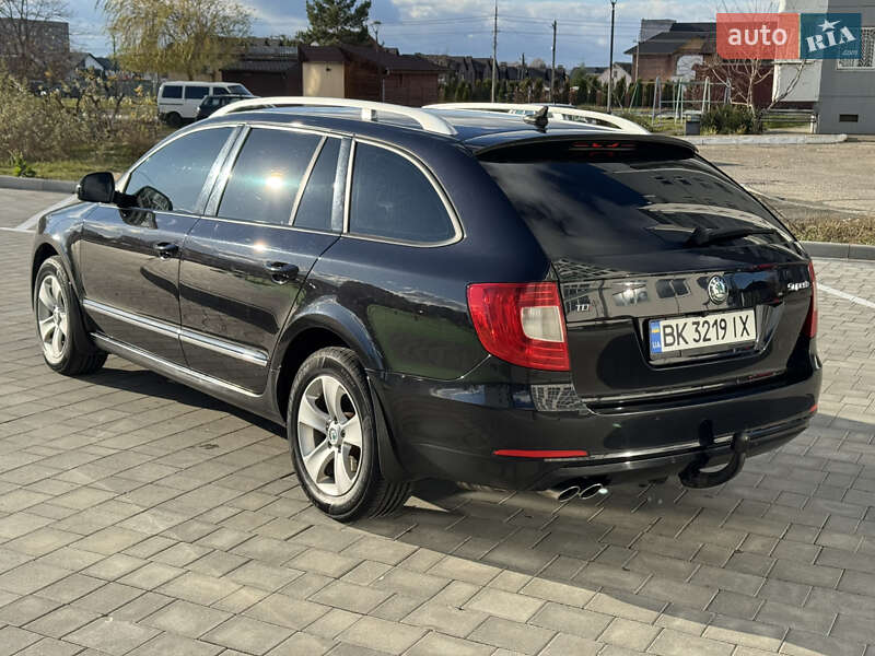 Универсал Skoda Superb 2012 в Вараше фото 32 Универсал Skoda Superb 2012 в Вараше