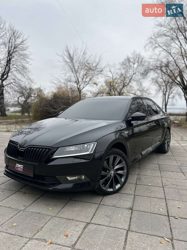 Ліфтбек Skoda Superb 2017 в Запоріжжі