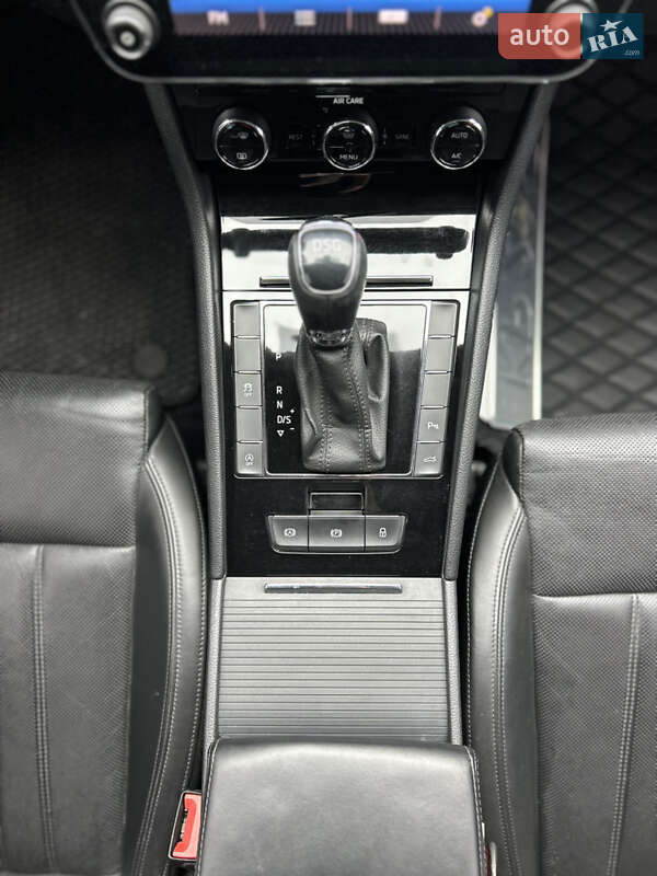 Ліфтбек Skoda Superb 2017 в Запоріжжі