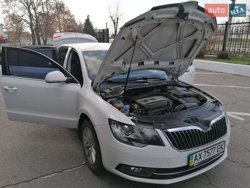 Skoda Superb 2013 Skoda Superb 2013