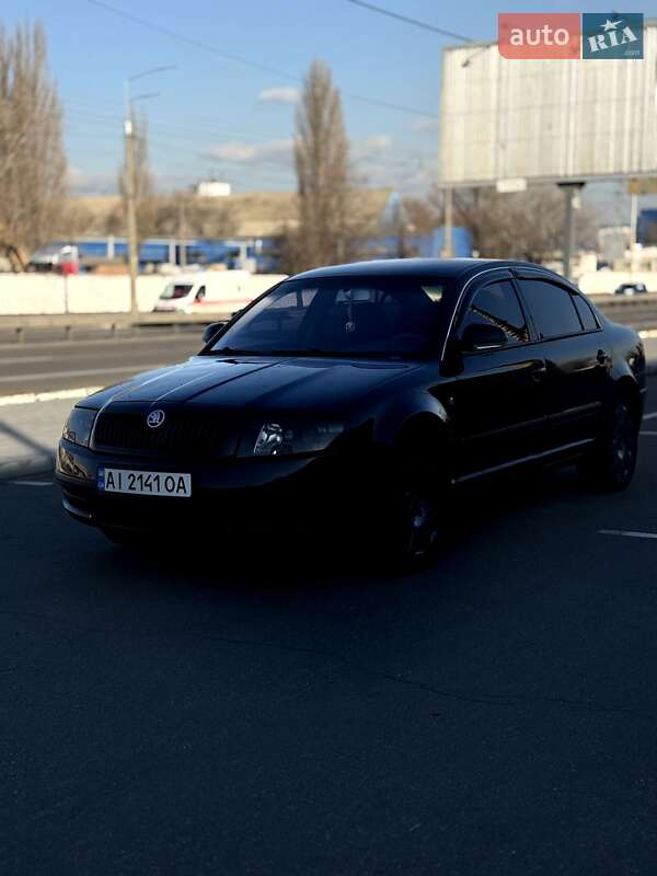 Ліфтбек Skoda Superb 2007 в Києві фото 7 Ліфтбек Skoda Superb 2007 в Києві