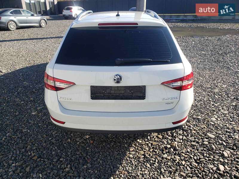 Універсал Skoda Superb 2018 в Мукачевому