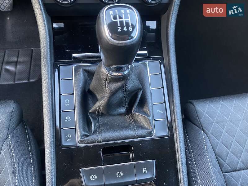 Ліфтбек Skoda Superb 2017 в Ужгороді