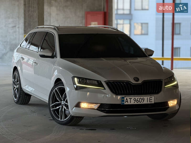 Універсал Skoda Superb 2018 в Івано-Франківську