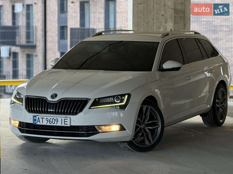Універсал Skoda Superb 2018 в Івано-Франківську